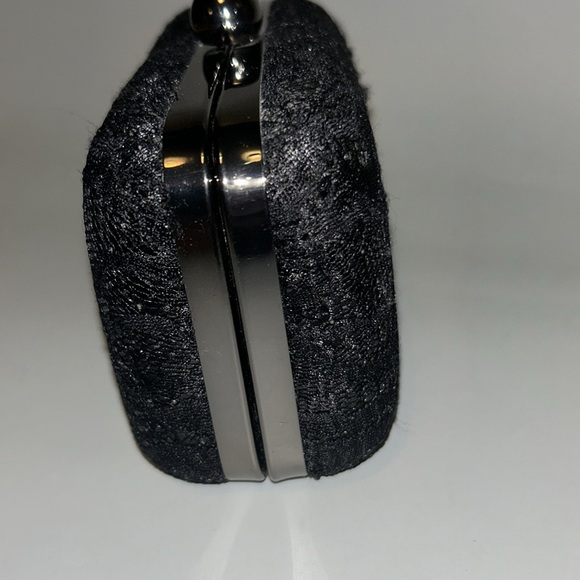 Euc Bebe mini sequin hard clutch - Picture 3 of 5